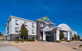 Holiday Inn Express & Suites Pittsburg By Ihg